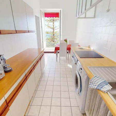 Grand 2p Face En Centre-ville Dans Un Palace Avec Parc A - Fr-1-196-318 Apartment Menton